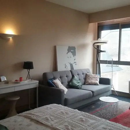 Apartment Le Flat Victoria -canal & Cathedrale -40m2